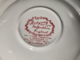 Engels rood Ridgway Windsor kop en schotel