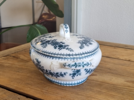 Société Céramique Bruges blauw dekschaal terrine