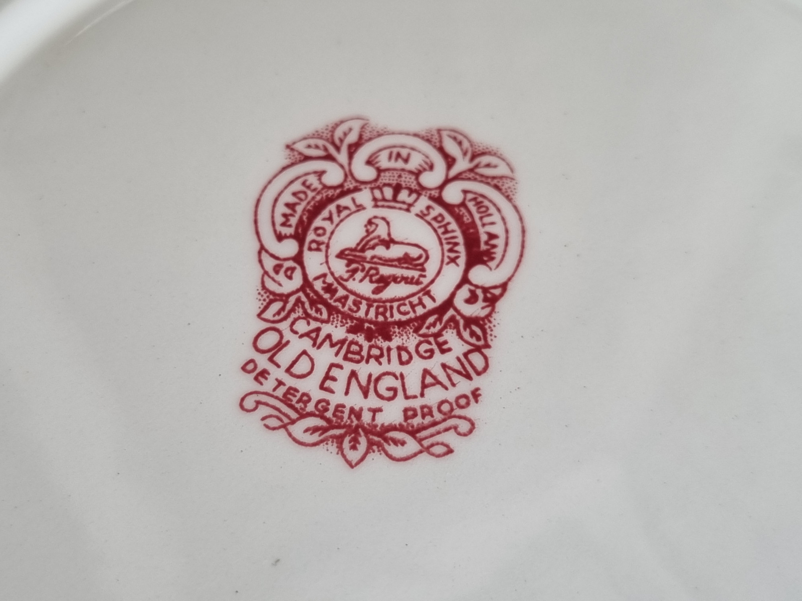 Regout Castillo Old England rood set 6x Ontbijtbordje 20 cm