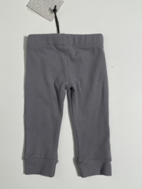 Blossom Kids zacht broekje / legging voor meisje of jongen van 6 / 9 maanden met maat 68 / 74